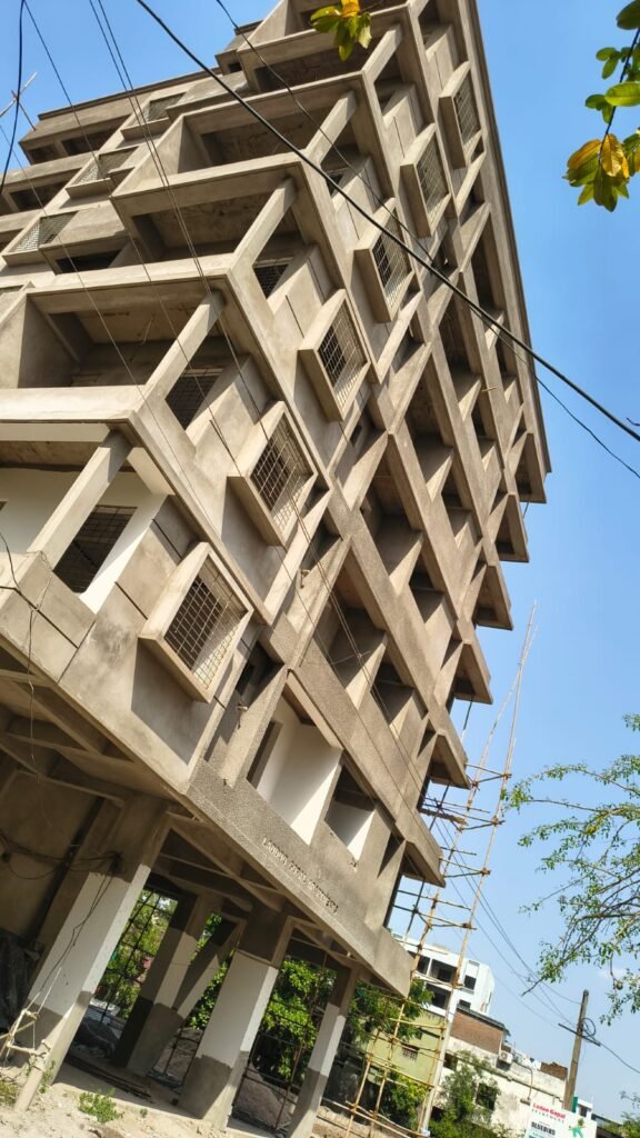 Flat for Sale in Manewada